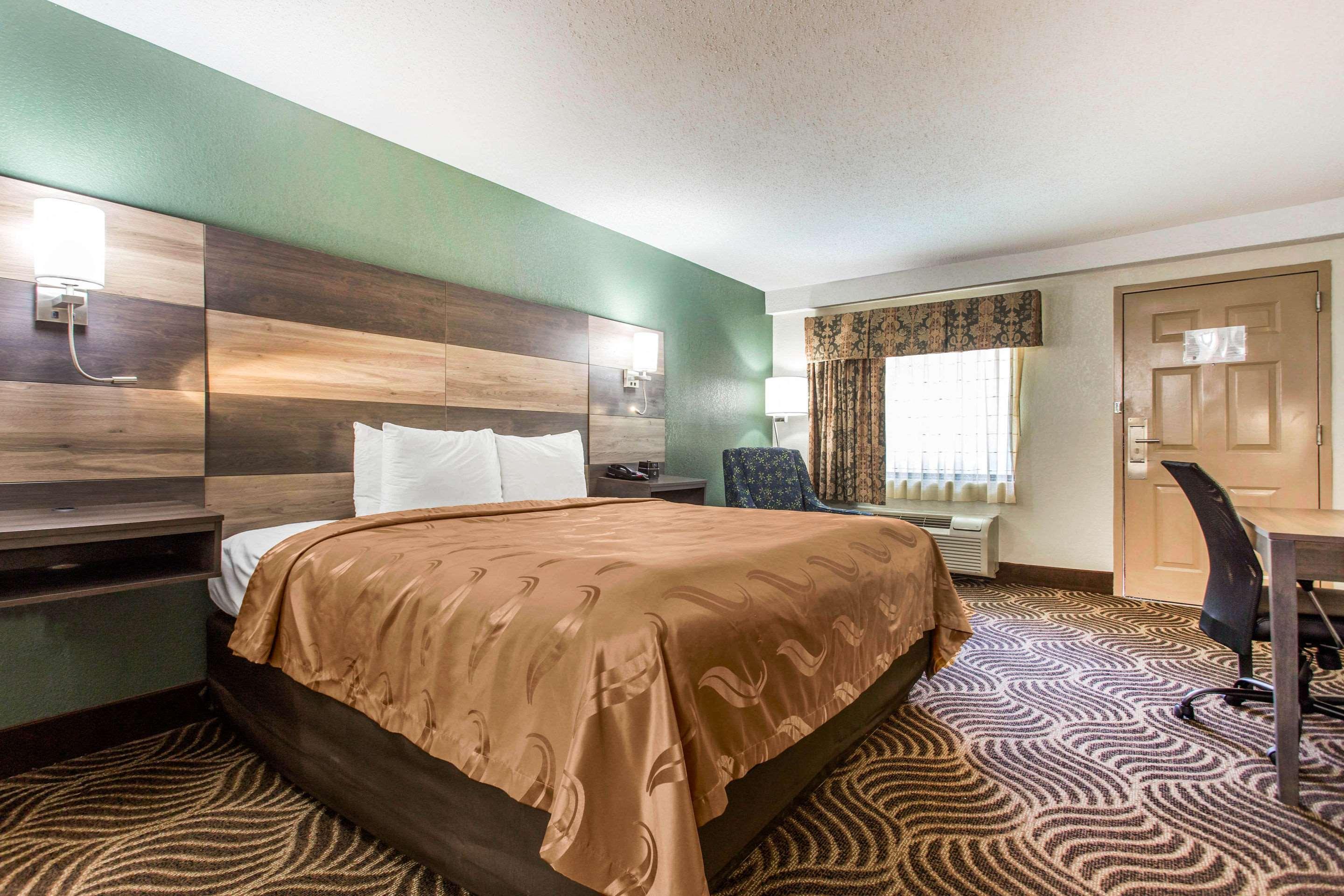 Quality Inn Black Mountain Exterior photo