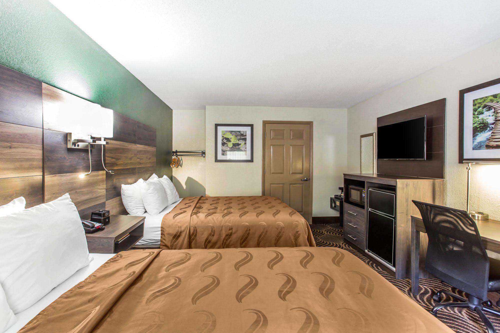 Quality Inn Black Mountain Exterior photo